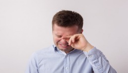 跨境人看到單量暴跌都沒哭，看基金卻哭了一整天……